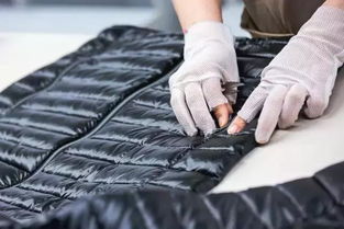 反季营销新高度 小米黑科技工厂如何让羽绒服在夏天卖到脱销