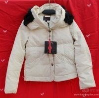 共青城旭阳服饰 匠心织就温暖，羽绒品质的卓越之路